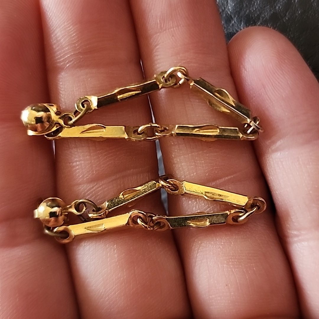 Vtg Earrings